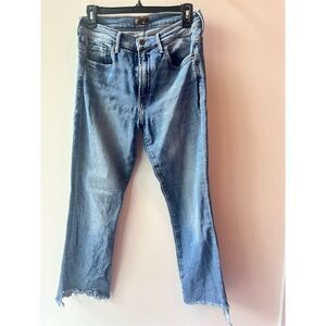 Mother euc White High Rise Cropped Step Fray Jeans Size 27